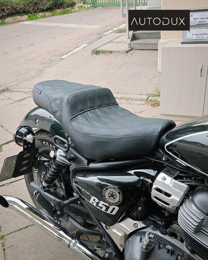 Autodux Fit For Royal Enfield Super Meteor 650 Touring Seat Black Green