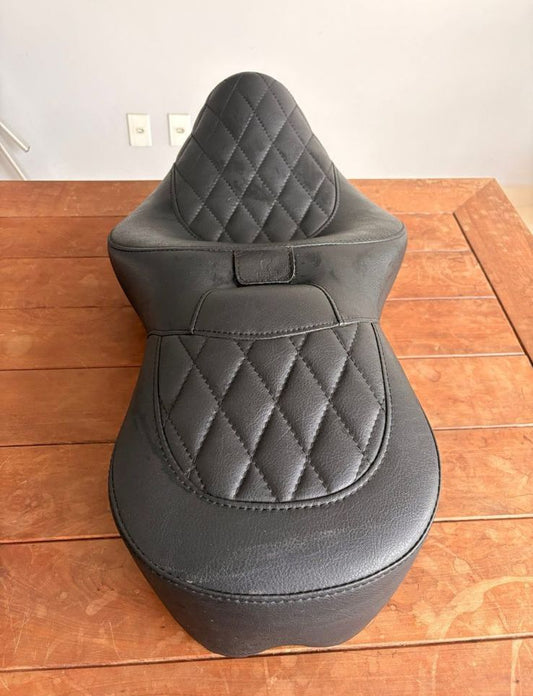 AUTODUX Fit for Royal Enfield Super Meteor 650 Seat with Gel pad ( front and Rear )